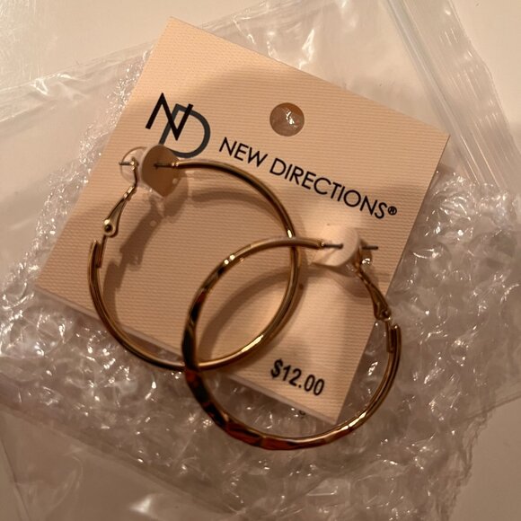 Hoop Earrings by New Direction New with Tags - Picture 4 of 7